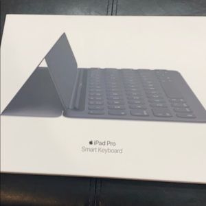 Apple Smart Keyboard for iPad & iPad Air